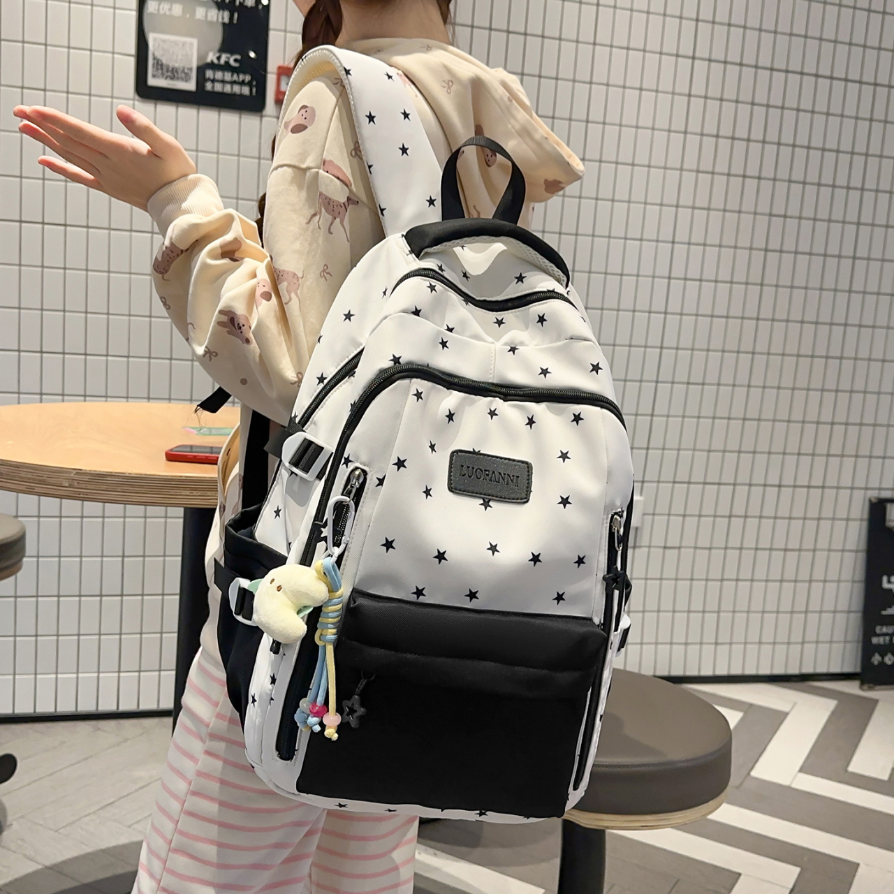 Women's Cream White & Yellow C - Women Bags White のレビューと価格
