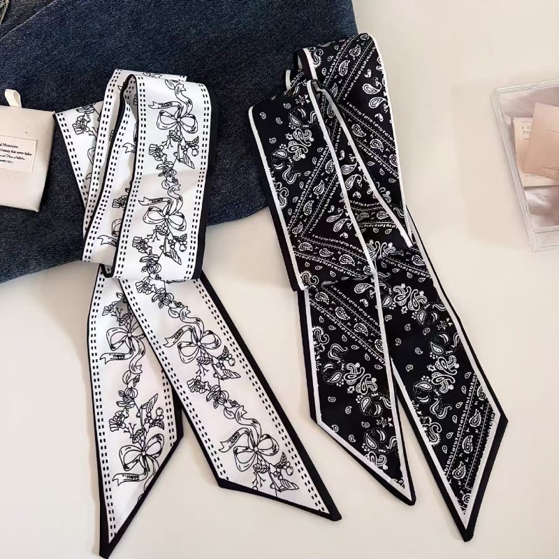 Black White Double Sided Paisl - Women Bags White のレビューと価格