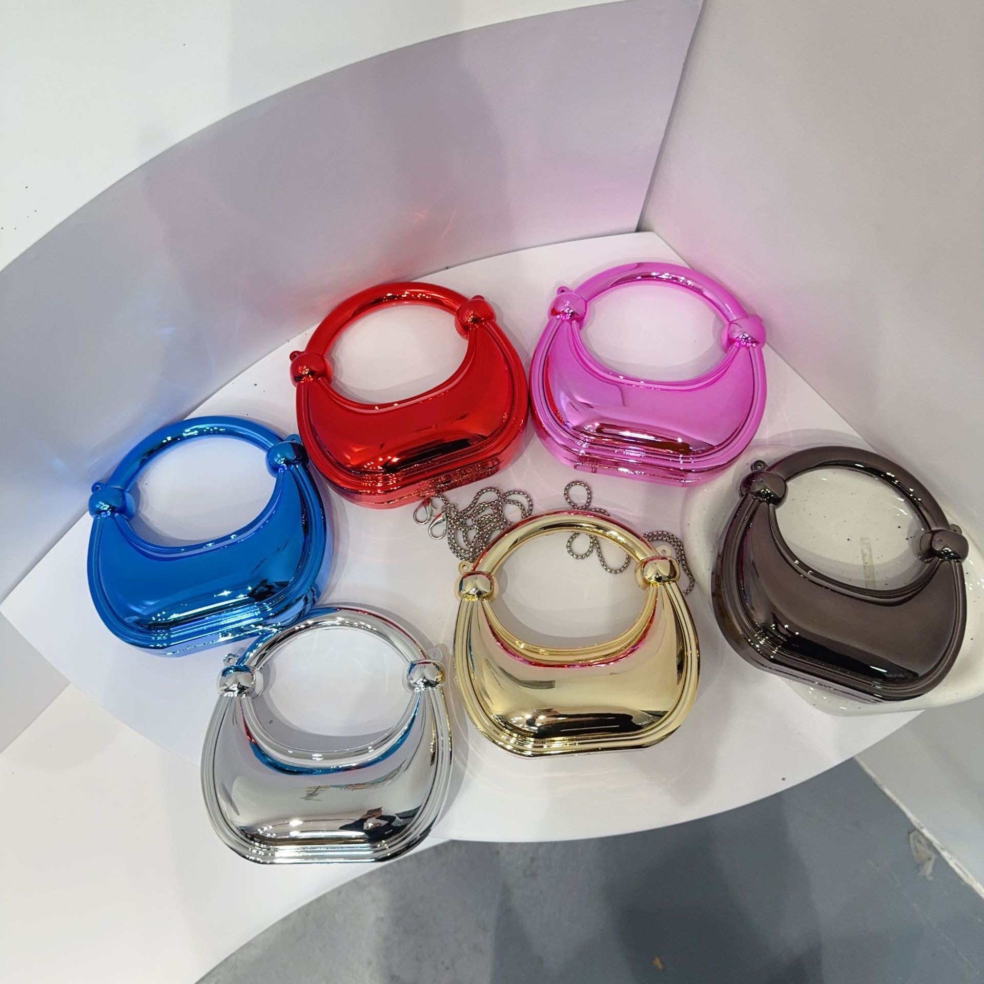 Mini Golden Evening Bag Purses - Women Bags Dkny のレビューと価格