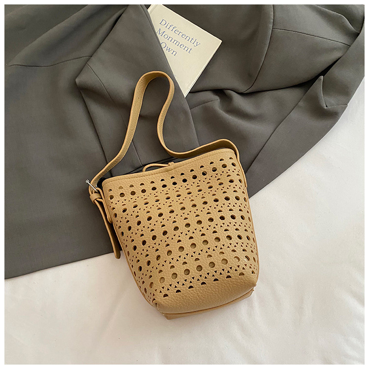 Summer popular hollow out big  - Women Bags Zadig のレビューと価格