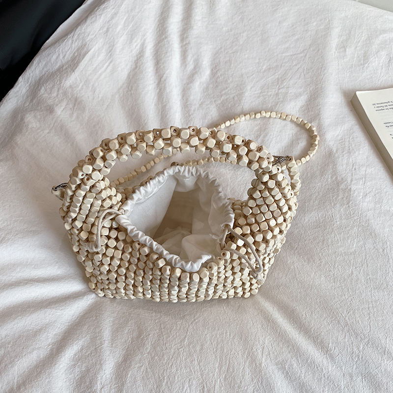 Trend Handmade Acrylic Beaded  - Women Bags In Trend のレビューと価格