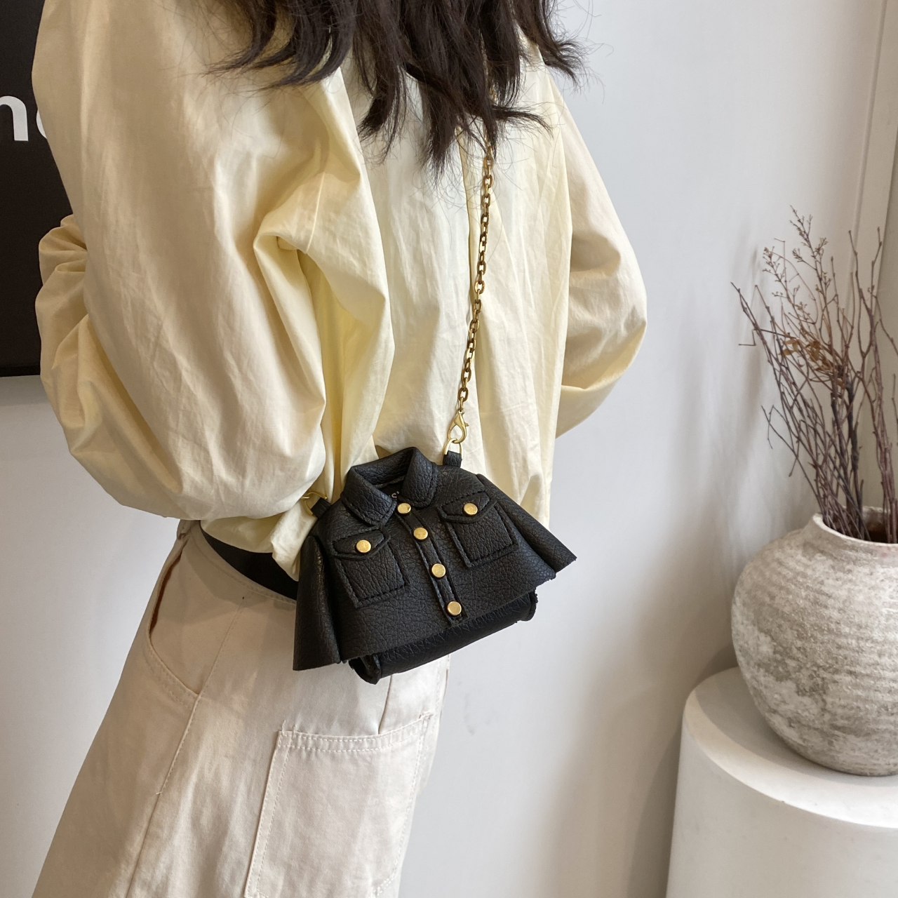 Jacket Design Women Sling Bag  - Women Bags In Trend のレビューと価格